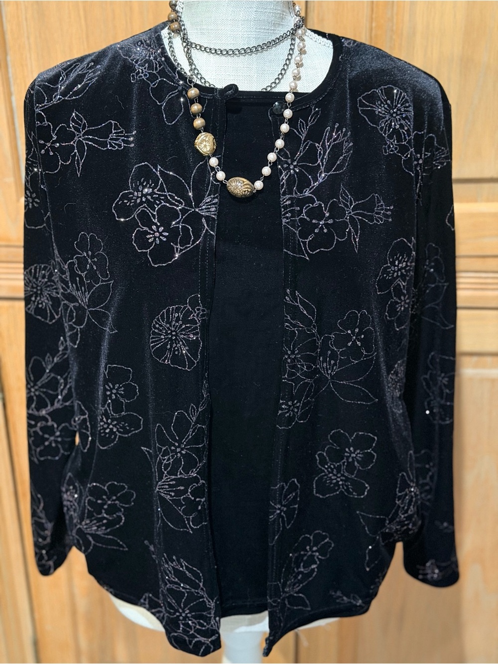 Ladies Size Small Black Velvet 2-Fer Blouse Notations Elegant Silver Bling Y2K